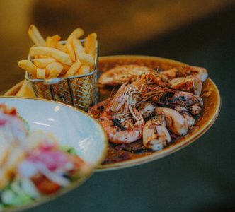 e750e5_557e23c9449e41698a31d087fb00a0d9~mv2