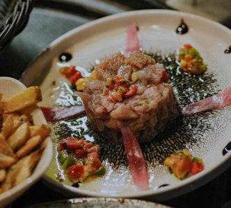 e750e5_ad2337f70ede4b0da06a2ef3c15a431b~mv2